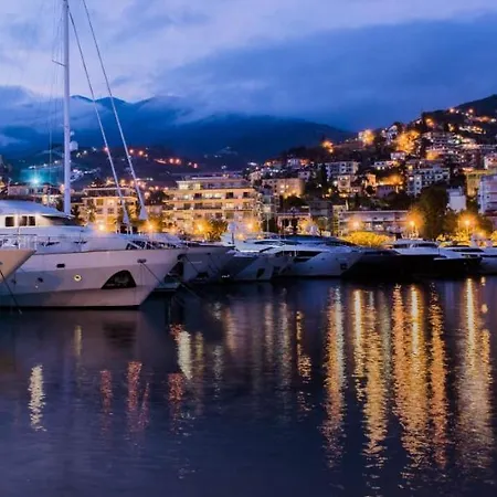 Apartament Loft Cavour - Teatro Ariston *